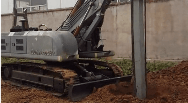 型履带式旋挖钻车视?/></a> <a href=